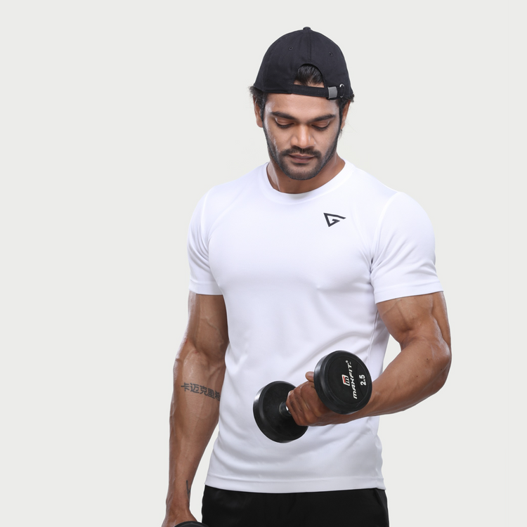 WHITE T-SHIRT