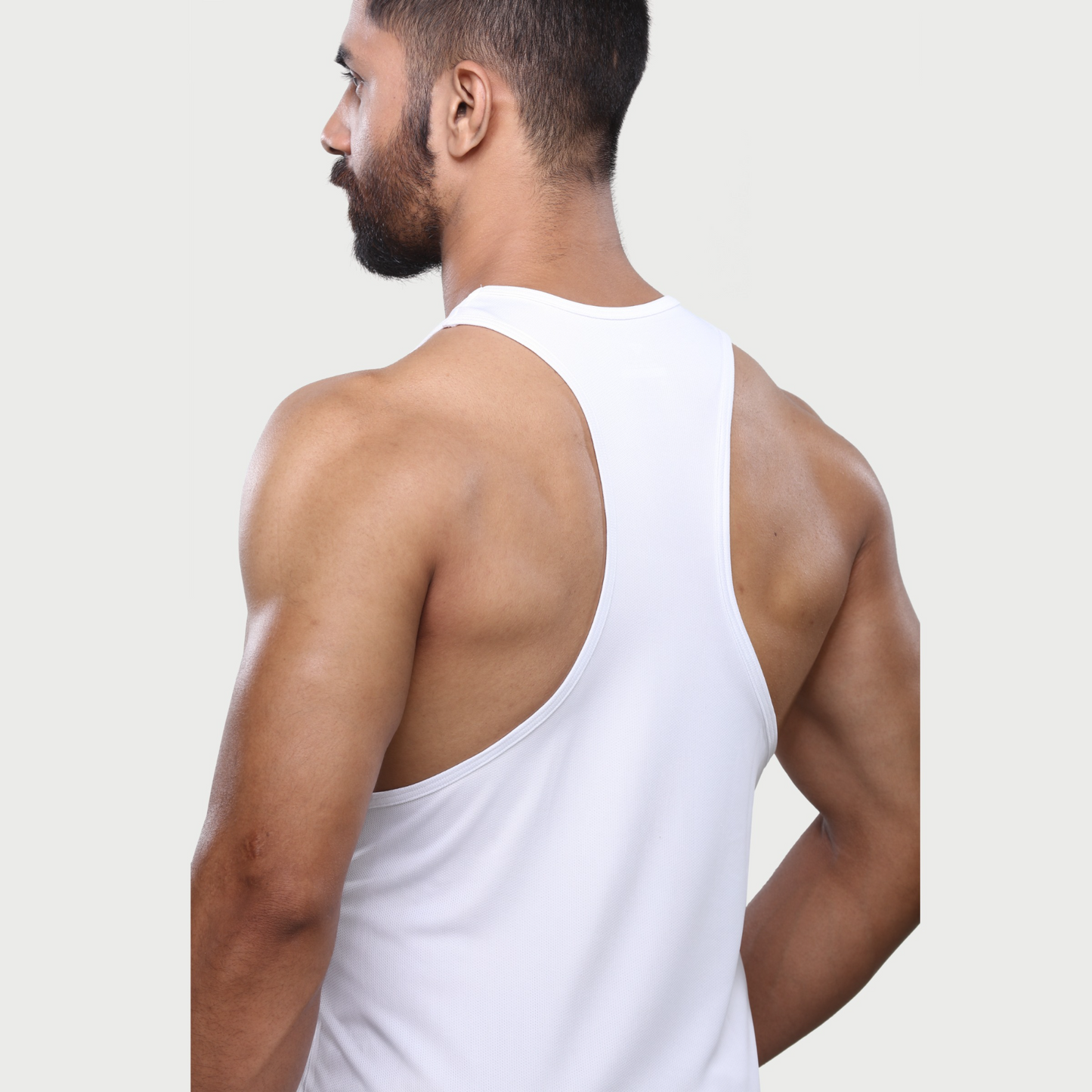 WHITE STRINGERS G.2